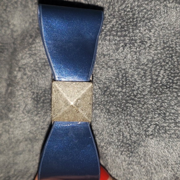 Bcbg Bows n metal bracelet - Picture 2 of 9